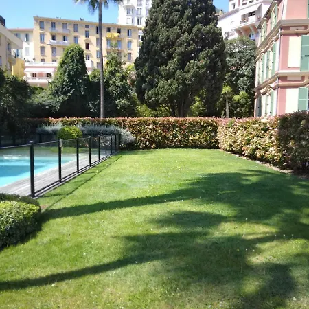 Апартаменты Inter Superb Piscine 5 Min Gare